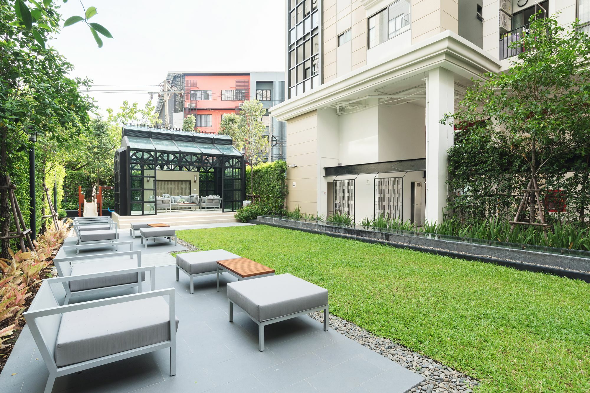 The Nest Sukhumvit 22 By Favstay Bangkok Exteriör bild