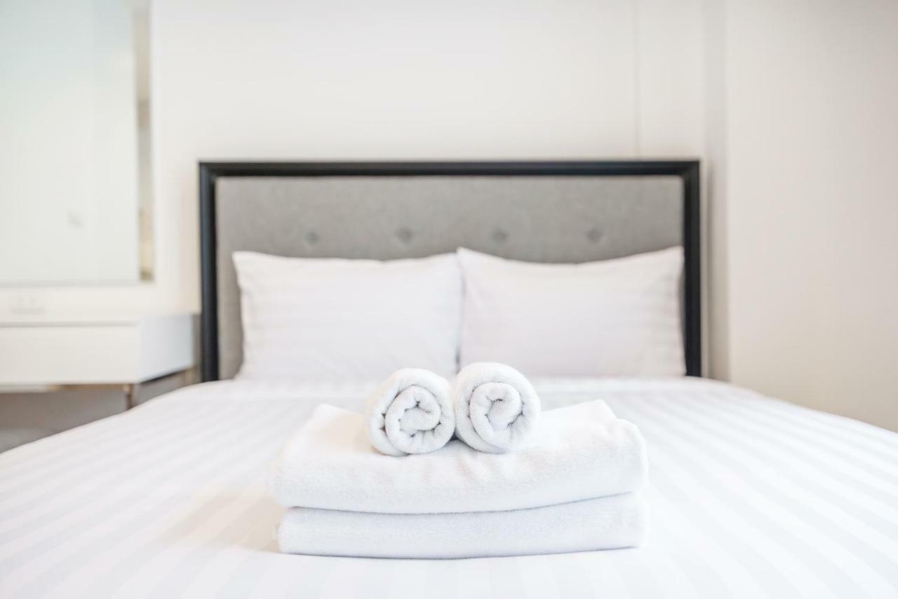 The Nest Sukhumvit 22 By Favstay Bangkok Exteriör bild